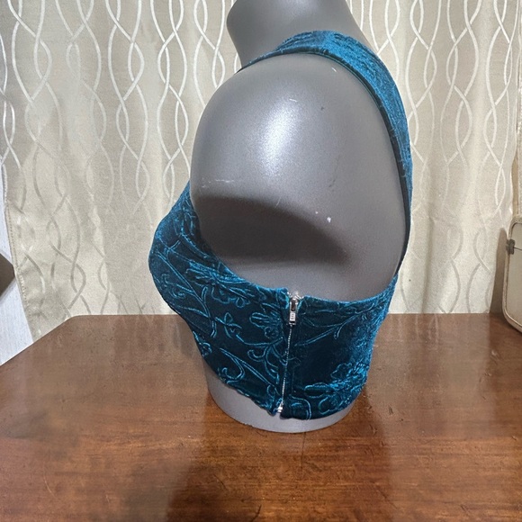 Crop Top Teal Velvet Staring At Stars Brand - Picture 4 of 13